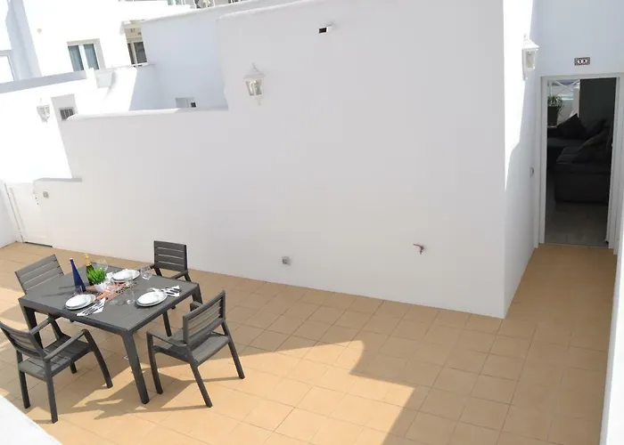 Flower Deluxe Apartment