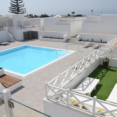 Flower Deluxe Апартаменты *